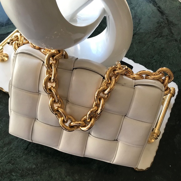 Authentic bottega venetta cassett - Picture 5 of 16